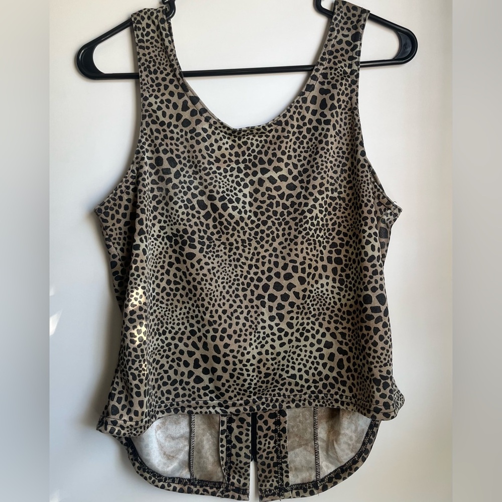 Shear Cheetah Print Zip up Tank Top - Picture 2 of 4